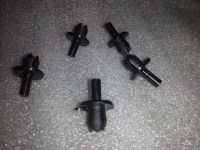 Пистон подкрылков малый Lanos Sens TF69Y0-8403210-9